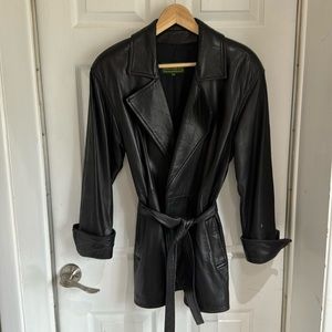 Danier Leather Short coat Size Small
